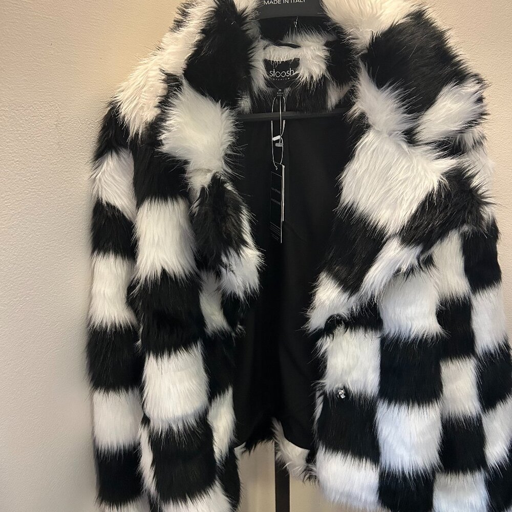 Stoosh Black & White Checkered Faux Fur Jacket - Women's M